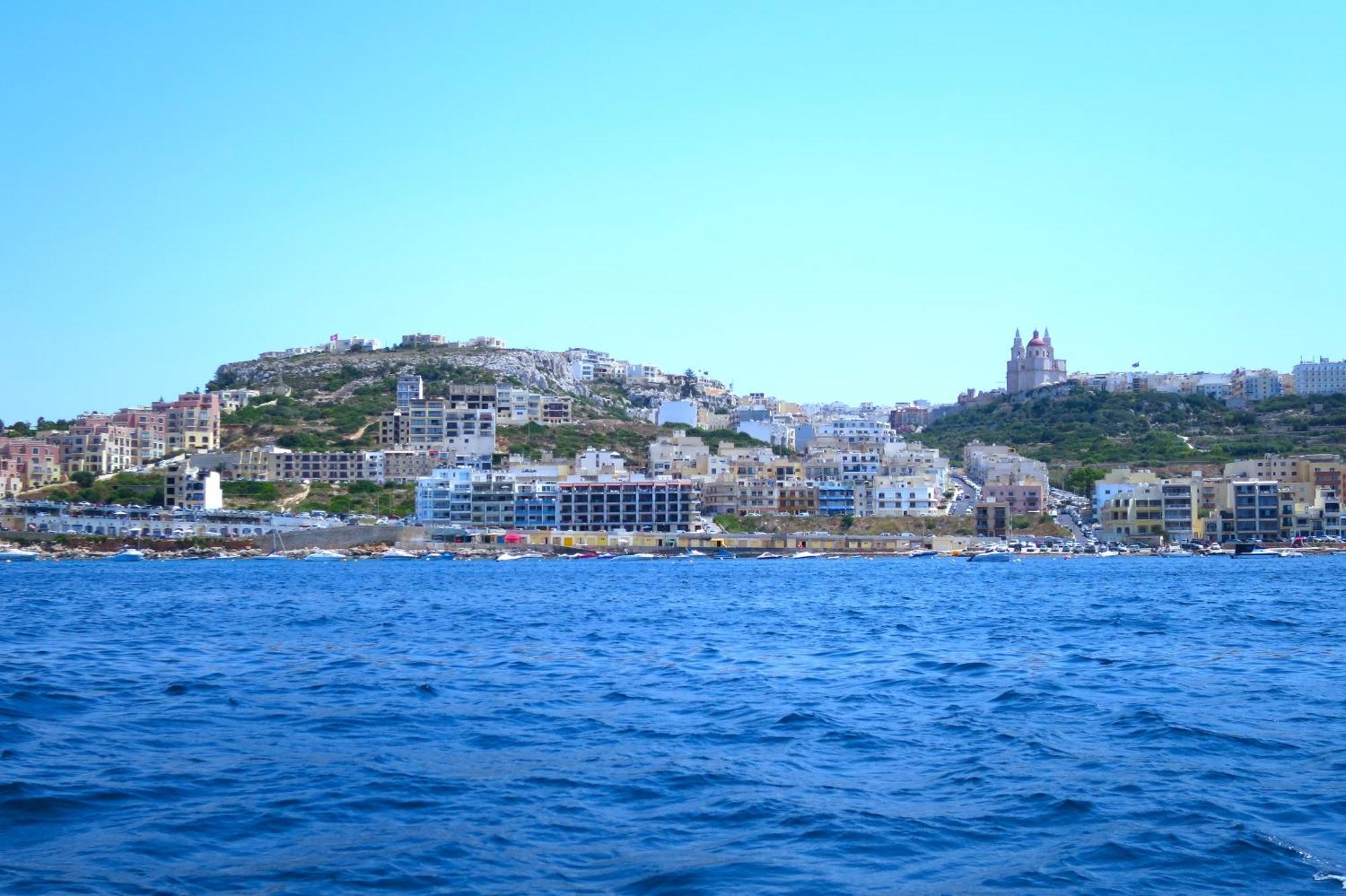 Seafront Apartment Terrace, Lounger & Panoramic Ocean Views Mellieħa Exterior foto