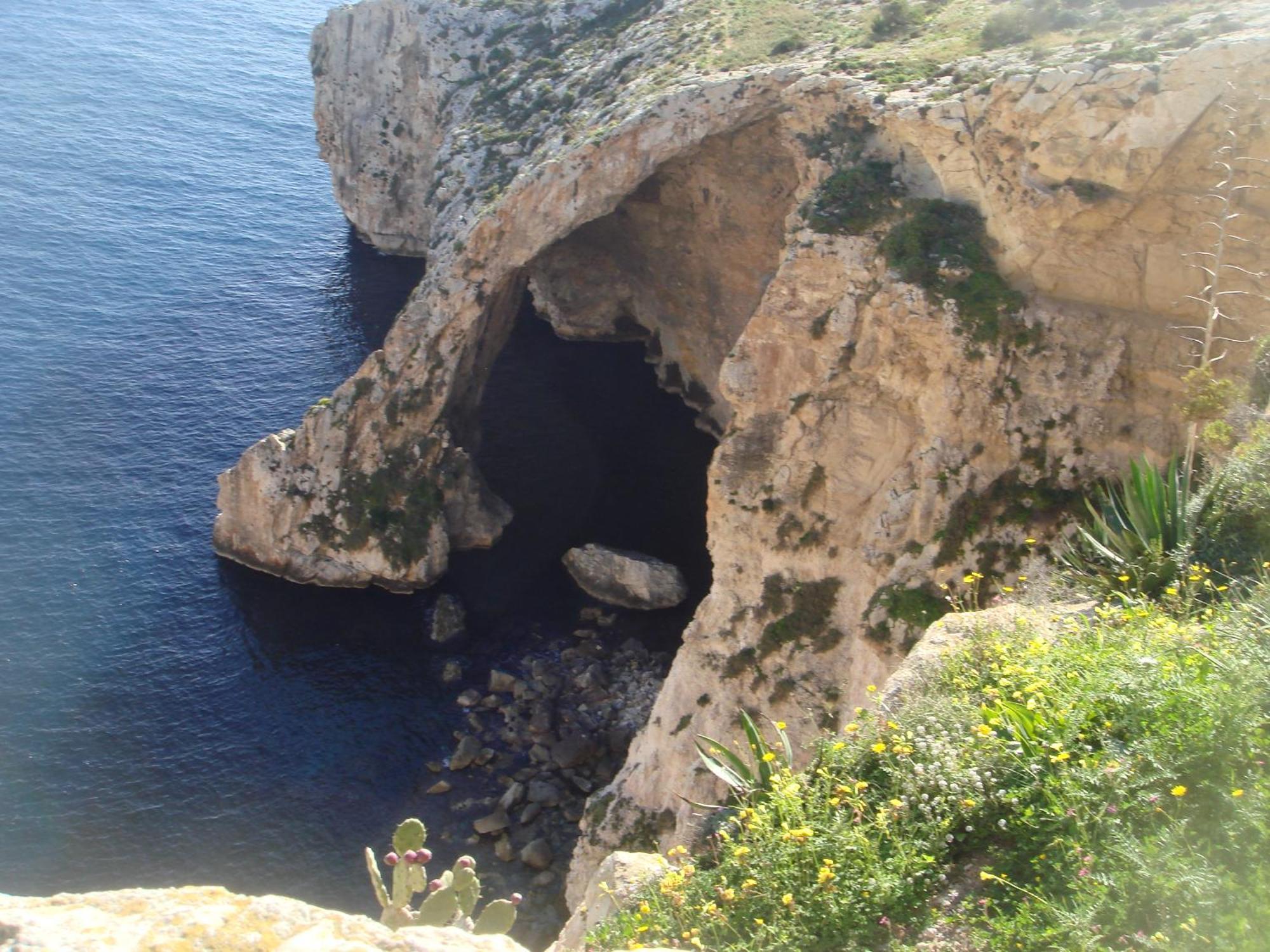 Seafront Apartment Terrace, Lounger & Panoramic Ocean Views Mellieħa Zimmer foto